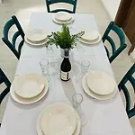 בית הארחה Coral Cove Comfort 1